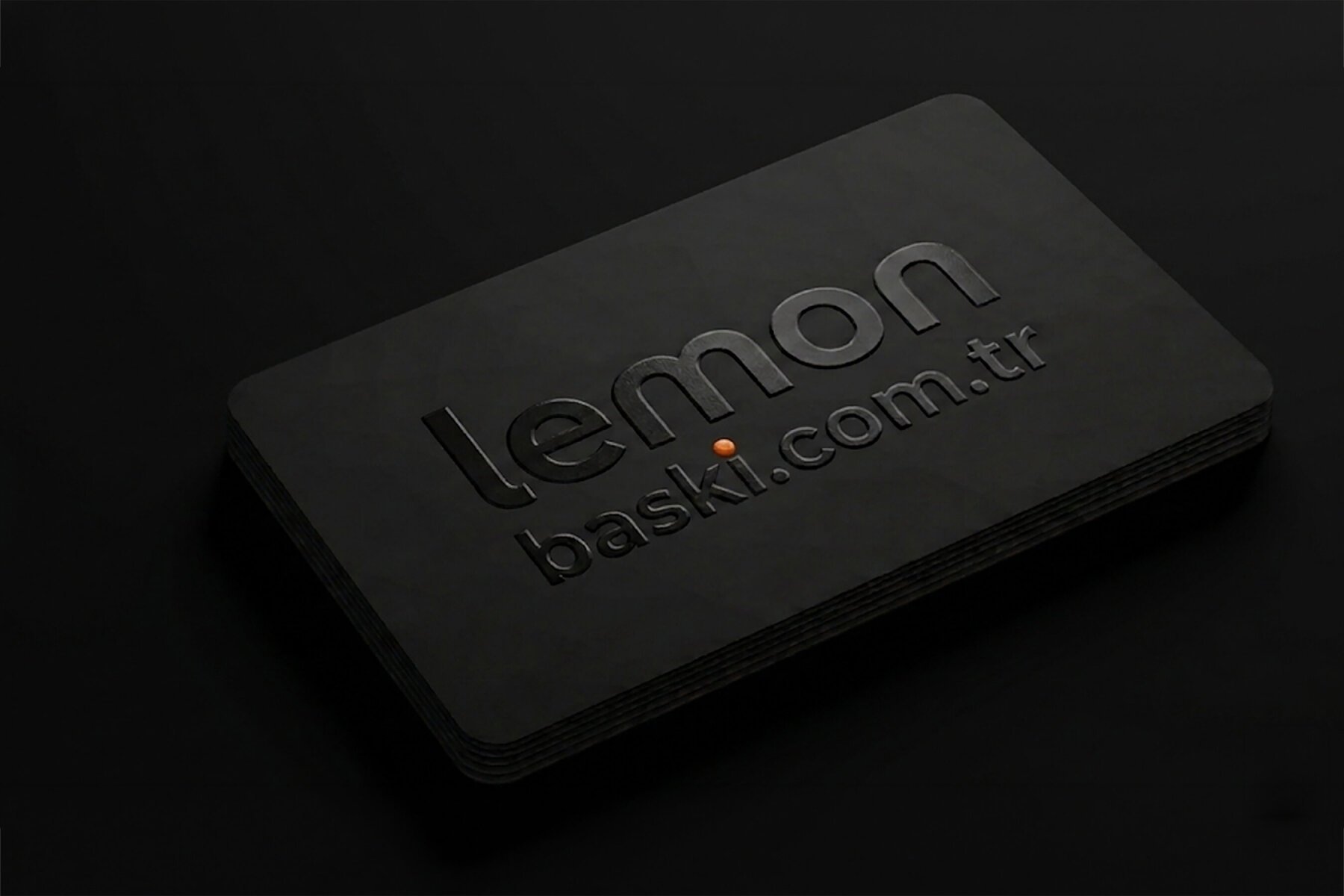 Kabartma Laklı Kartvizit