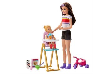 Barbie Bebek Bakıcısı Bebeği Ve Aksesuarları Oyun Setleri FHY97