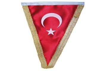 Vatan Masa Bayrağı Türk Üçgen Simli 15x22.5 VT203