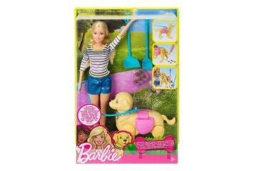 Barbie Ve Köpeği Tuvalet Eğitiminde