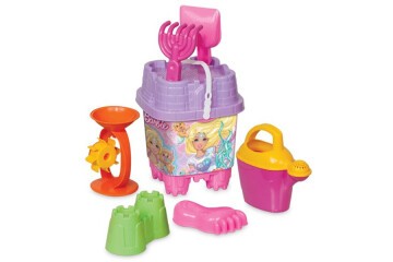 Dede Oyuncak Barbie Büyük Kale Kova Set 01576