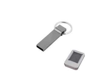 8 GB Metal Anahtarlık USB Bellek