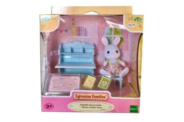 Adore Oyuncak Sylvanian families Kar Tavşan Kız Ve Çalışma Masası ESE5679