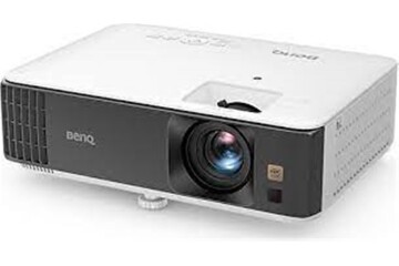 BenQ TK700 3200 ANS 4K UHD 240hz HDR Oyun Eğlence Projektörü 2.5 mt den 100